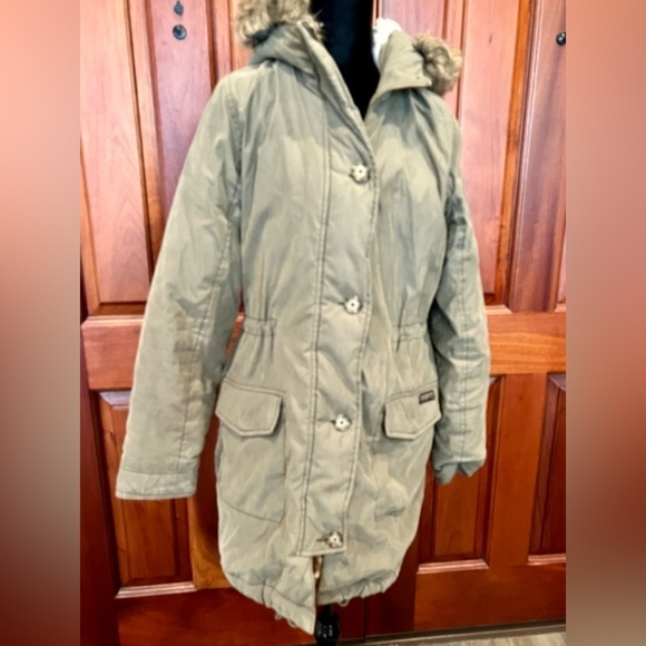 Abercrombie & Fitch Women's Olive Green Sherpa Lined Fur Parka Coat Size Small - Picture 2 of 13